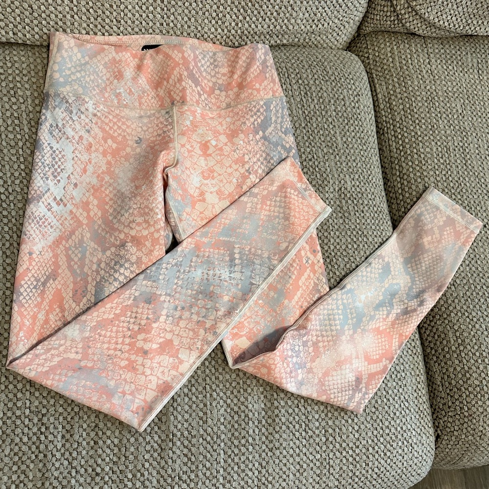 Poise snake print performance leggings LIKE NEW